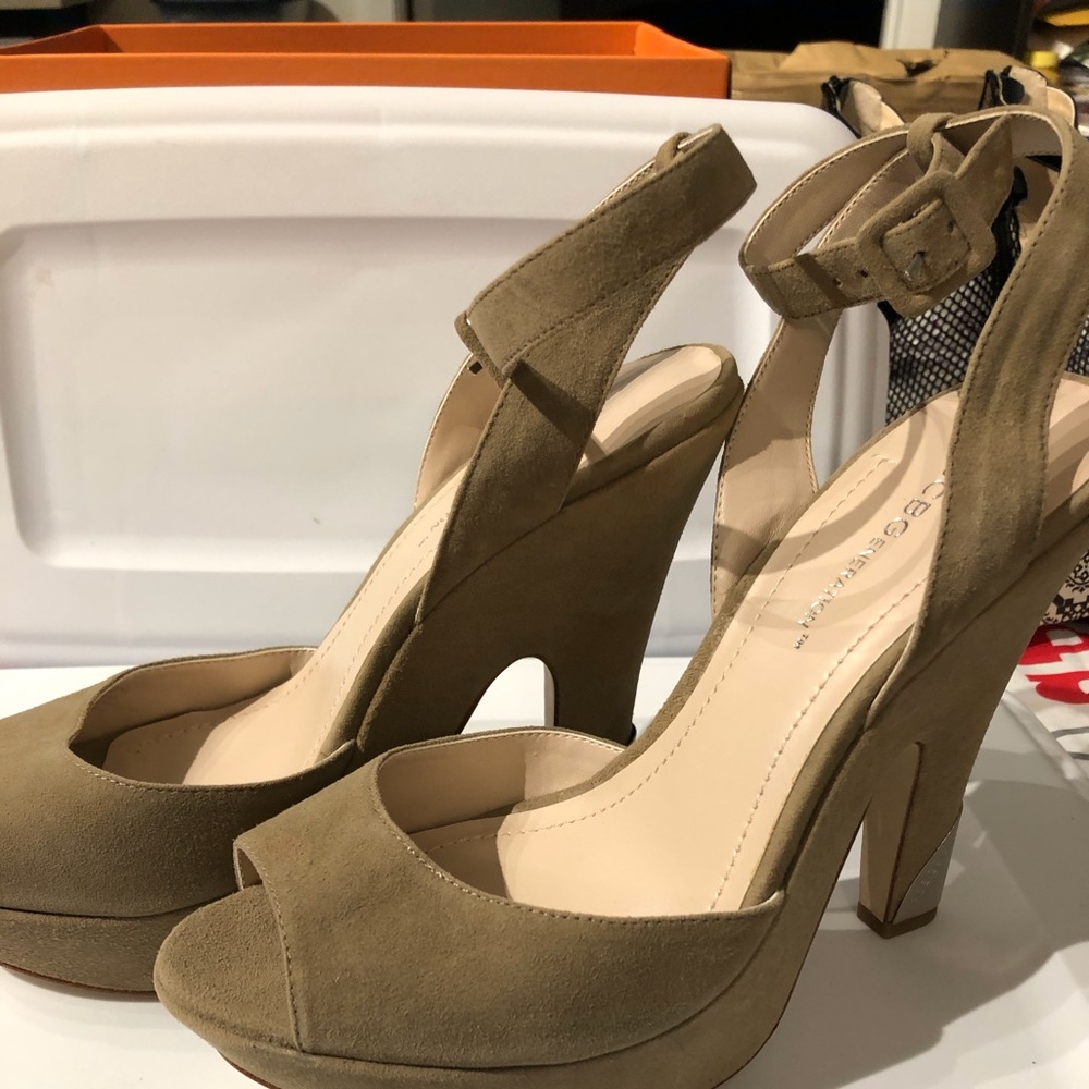 BCBG Women’s shoes